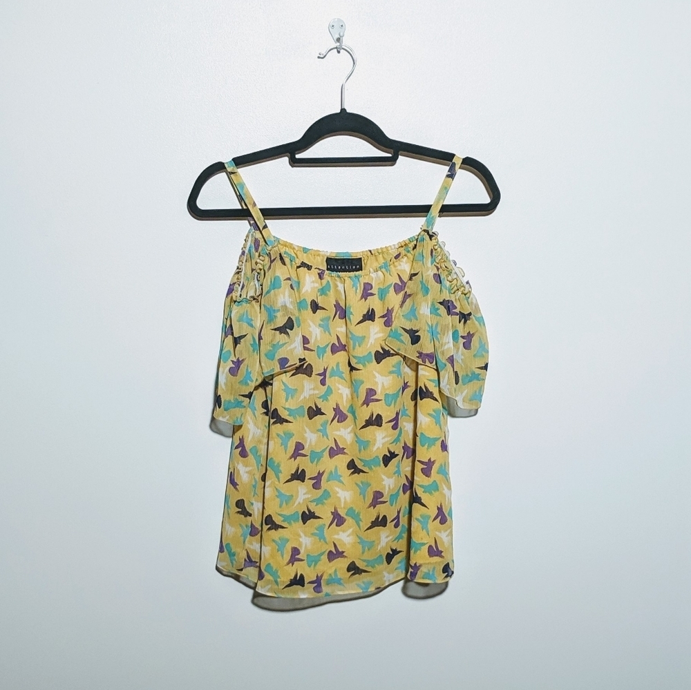 Attention Cold Shoulder Bird Adorable Top Sz Med